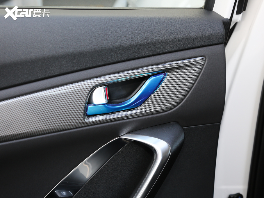 2019LCS55 1.5T Ԅɫ VI