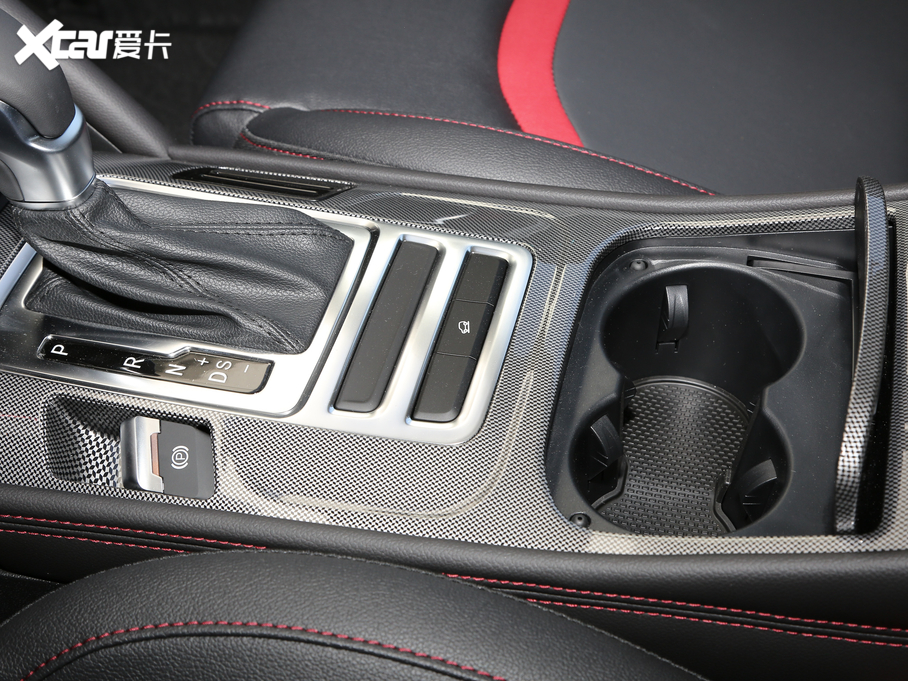 2019LCS55 1.5T Ԅɫ VI