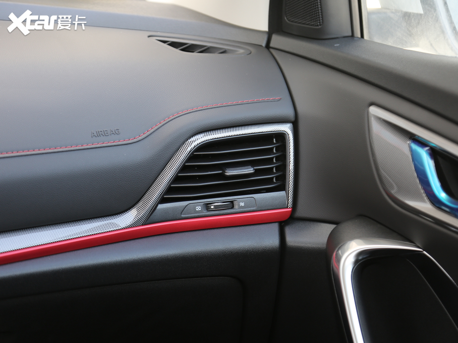 2019LCS55 1.5T Ԅɫ VI