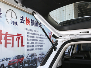 2019款1.5T 自动炫色型 国VI 空间座椅