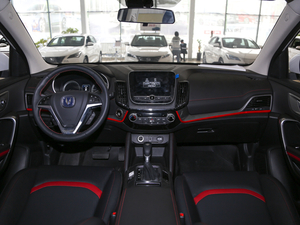 2019款1.5T 自动炫酷型 国VI 内饰全景