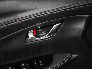 2019款1.5L DCT豪华型 国VI 空间座椅