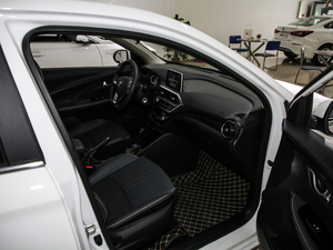 2019款1.5L DCT豪华型 国VI 空间座椅