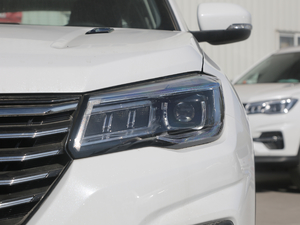2020款280T 手动精智型 国VI 大灯