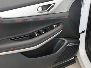 2020280T ԄӾ VI п؅^