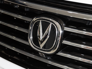 2020280T քӾӢ VI ^