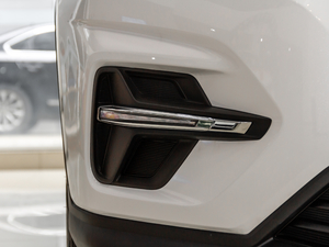 2020280T քӾӢ VI ^