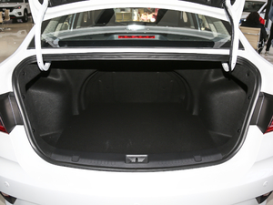 2019款1.6L 手动舒享型 国VI 行李厢空间