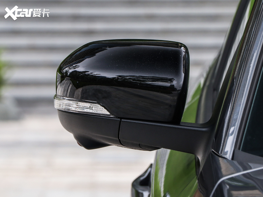 2020���L��CS55 PLUS �{�L�� 1.5T �ԄӺ��A��