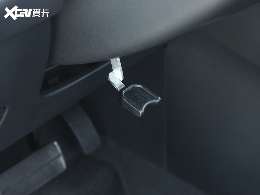 2020LCS55 PLUS 1.5T Ԅɫ