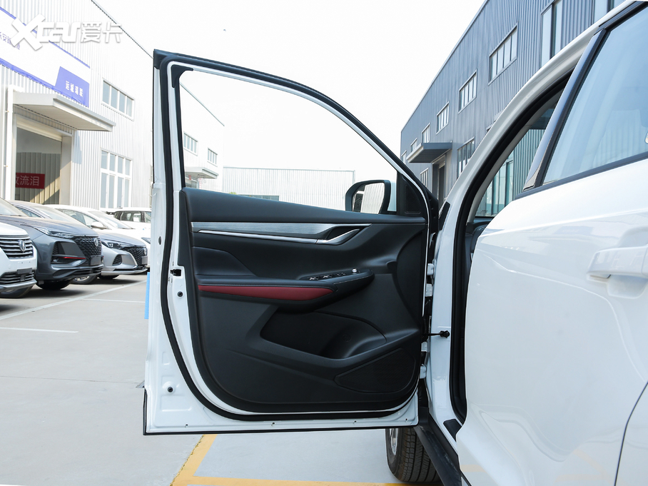 2020LCS55 PLUS 1.5T քɫ