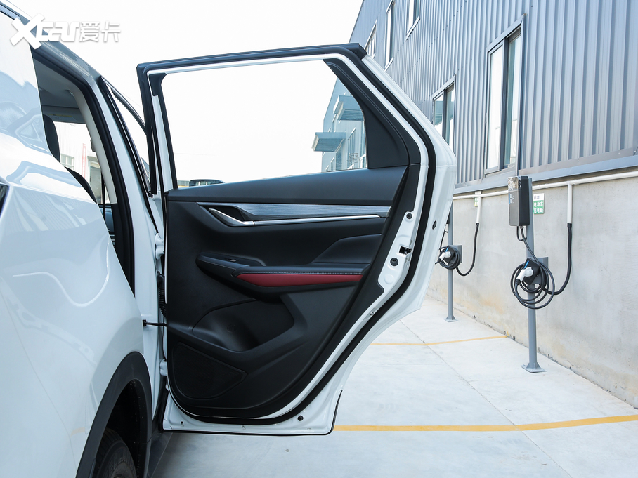 2020LCS55 PLUS 1.5T քɫ