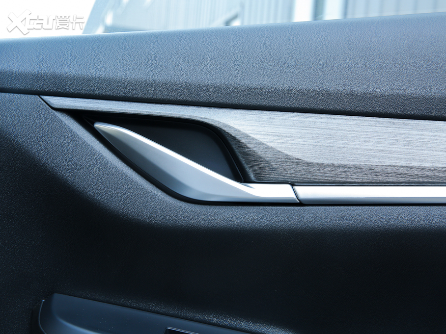 2020LCS55 PLUS 1.5T քɫ