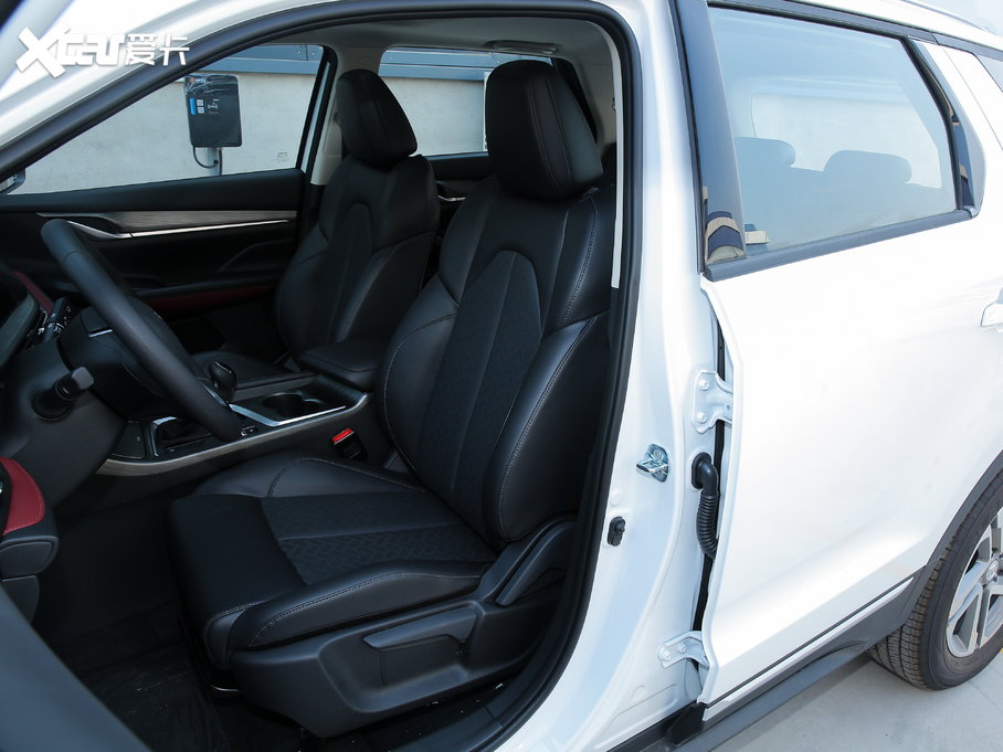 2020LCS55 PLUS 1.5T քɫ