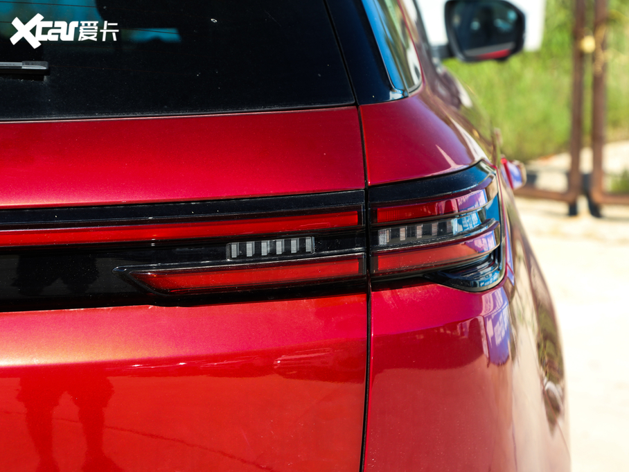 2020LCS55 PLUS {L 1.5T ԄF