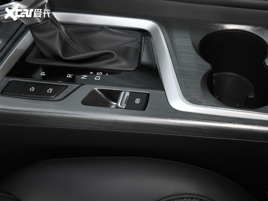 2020LCS55 PLUS {L 1.5T ԄF