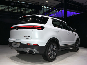 2020款1.5T 自动炫动型 整体外观