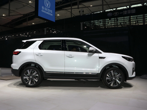 2020款1.5T 自动炫动型 整体外观