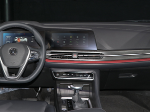 2020款1.5T 自动炫动型 中控台