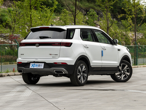 2020款1.5T 手动炫动型 整体外观