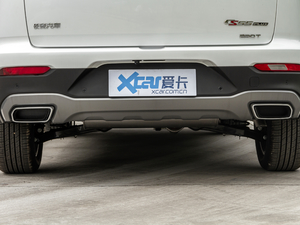 2020款1.5T 手动炫动型 排气管