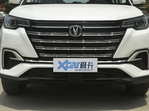2020款1.5T 自动炫色型 中网
