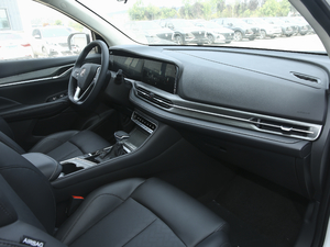 2020款1.5T 自动炫色型 中控区