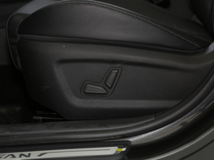 2020{(ln)L 1.5T Ԅ(dng)A {{(dio)(ji)