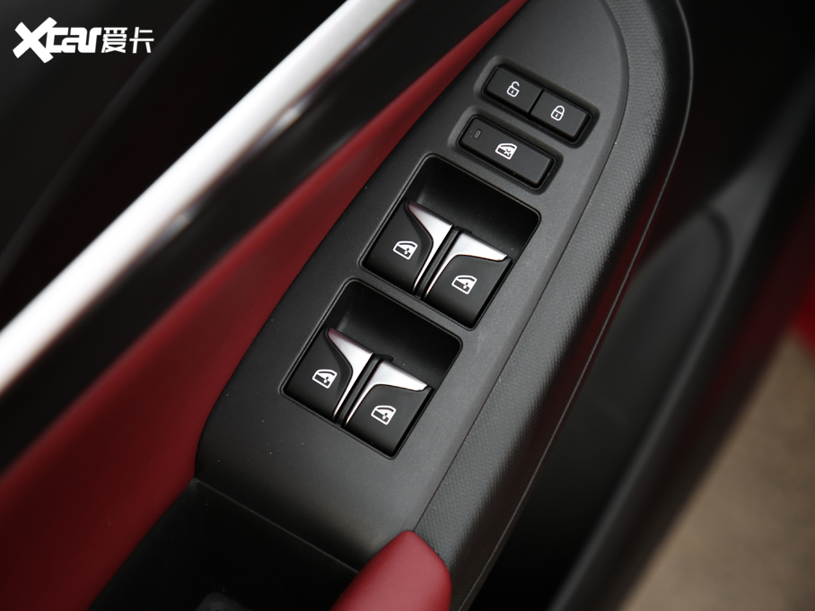 2020݄ PLUS {LNE 1.4T GDI ԄŞ