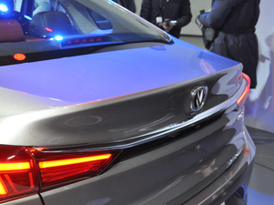 2020PLUS {LNE 1.4T GDI ԄŞ ^