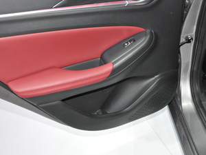 2020PLUS {LNE 1.4T GDI ԄŞ g