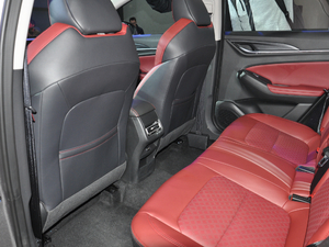 2020PLUS {LNE 1.4T GDI ԄŞ g