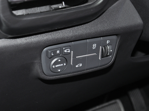 2020PLUS {LNE 1.4T GDI ԄŞ п؅^