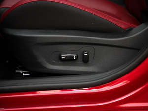 2020PLUS {LNE 1.4T GDI ԄŞ {{