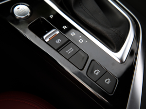 2020PLUS {LNE 1.4T GDI ԄŞ п؅^