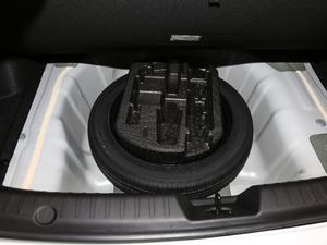 2020款PLUS 1.6L GDI 手动豪华型 其它