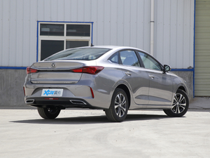 2020款PLUS 1.6L GDI 自动豪华型 整体外观