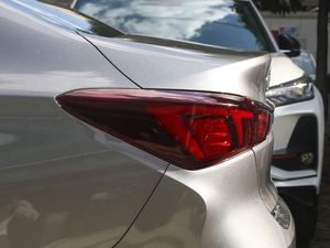 2020PLUS {LNE 1.4T GDI ԄF ^