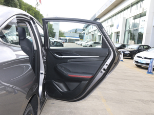 2020PLUS {LNE 1.4T GDI ԄF g