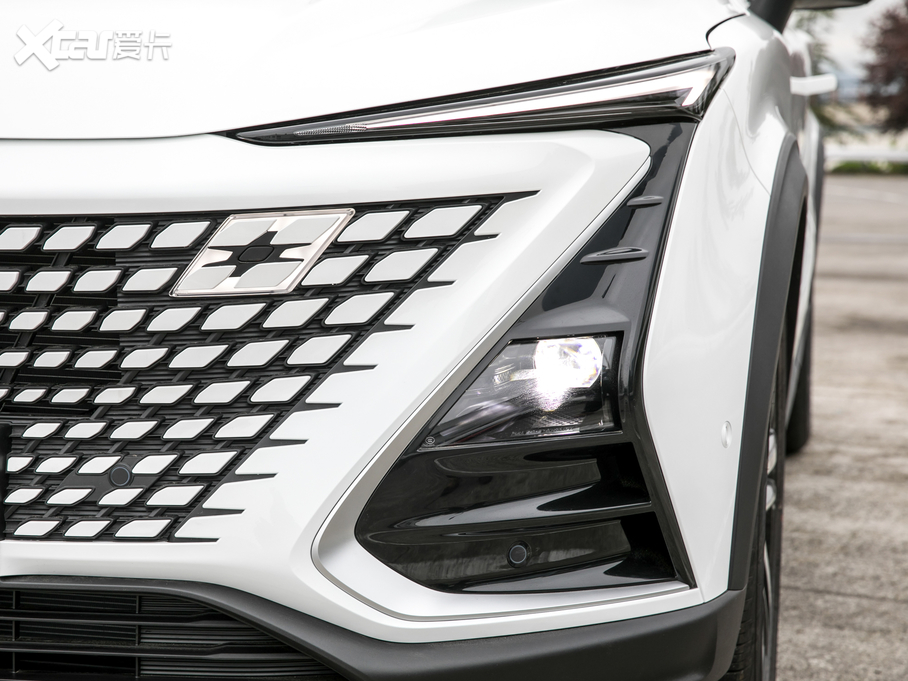 2020L(zhng)UNI-T 1.5T F