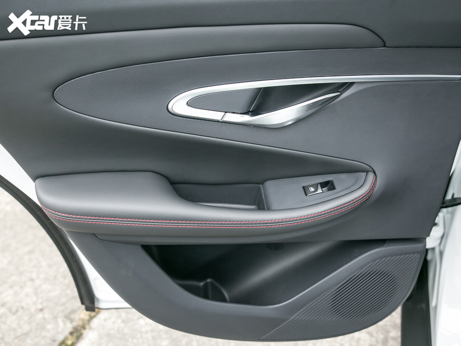 2020L(zhng)UNI-T 1.5T F