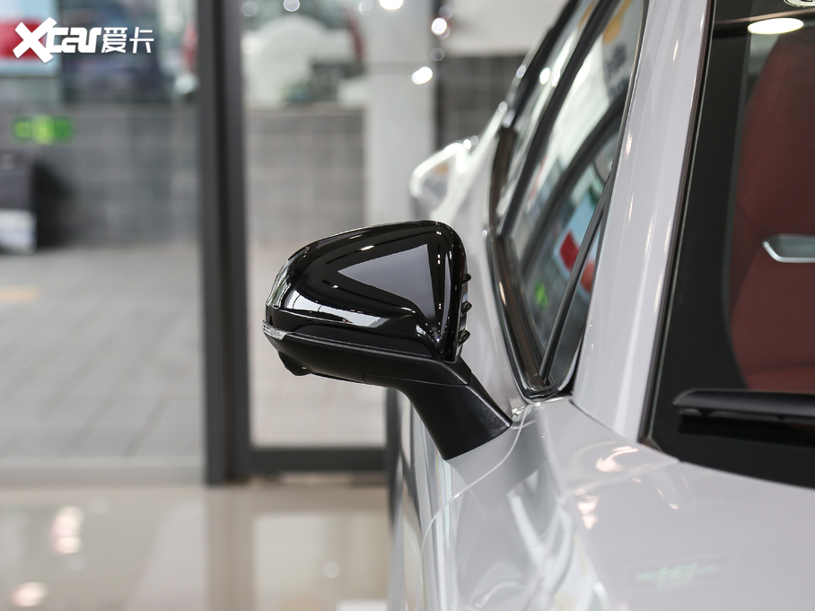 2020L(zhng)UNI-T 1.5T Ş