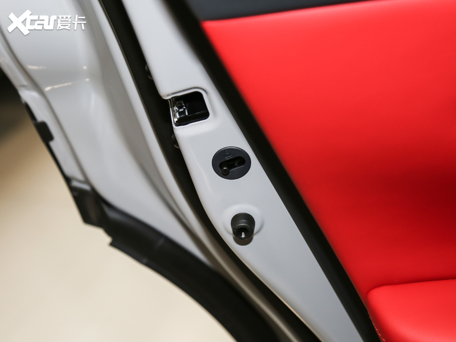 2020L(zhng)UNI-T 1.5T Ş