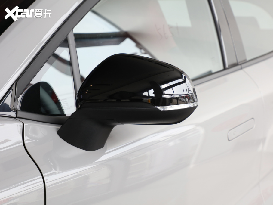 2020L(zhng)UNI-T 1.5T ׿Խ