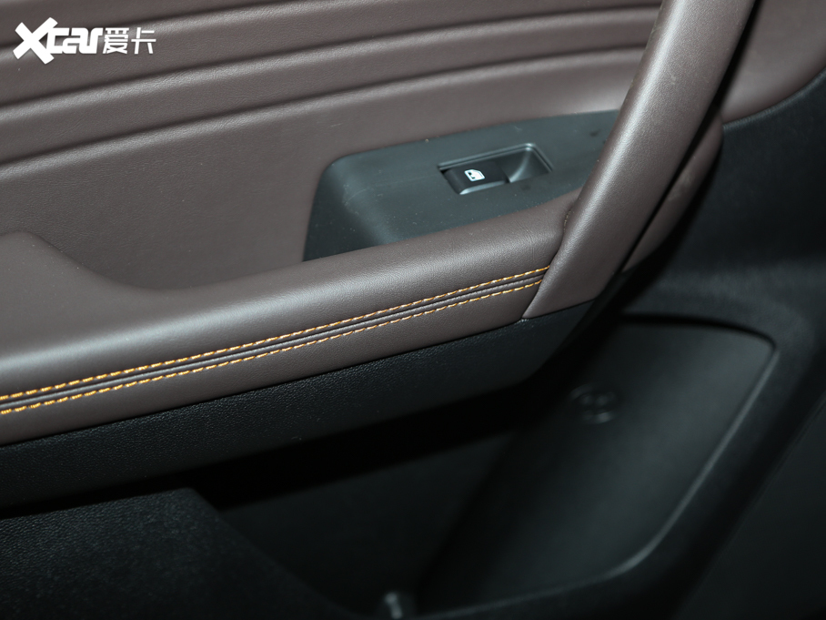 2020LCS35 PLUS 1.4T DCT(lin){L VI