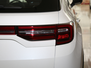 20201.4T DCT{L VI ^