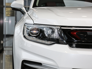 20201.4T DCT{L VI ^