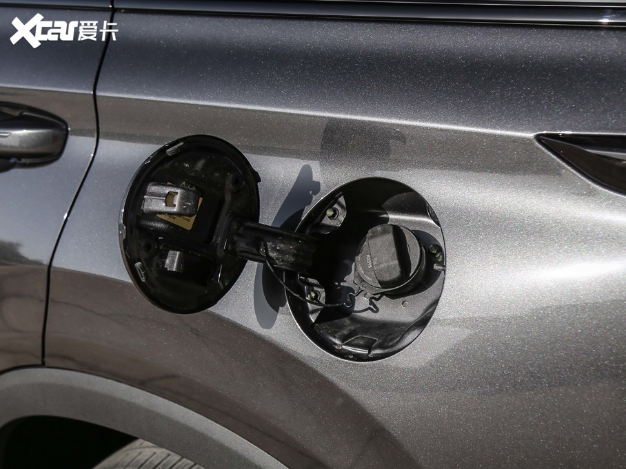 2021LCS75 PLUS 2.0T ԄŞ