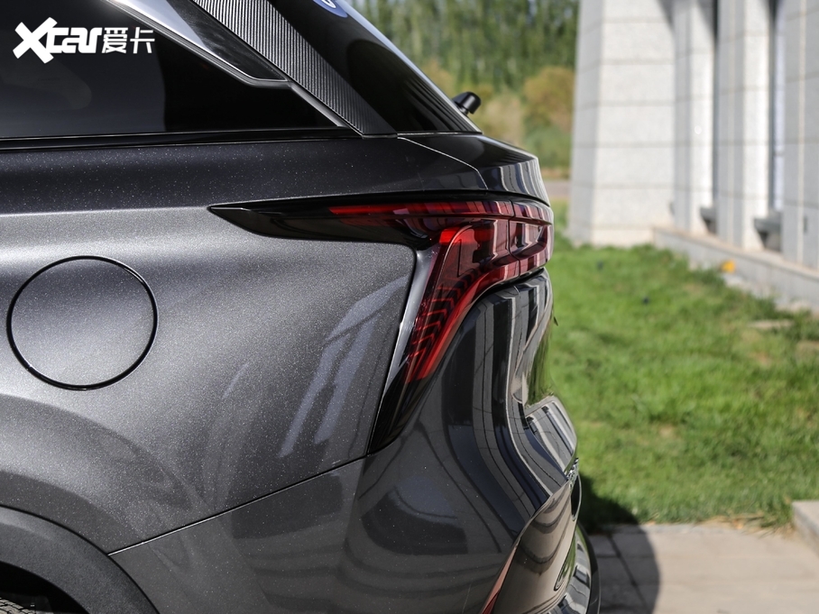 2021LCS75 PLUS 2.0T ԄŞ