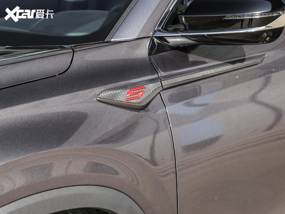 2021LCS75 PLUS 2.0T ԄŞ